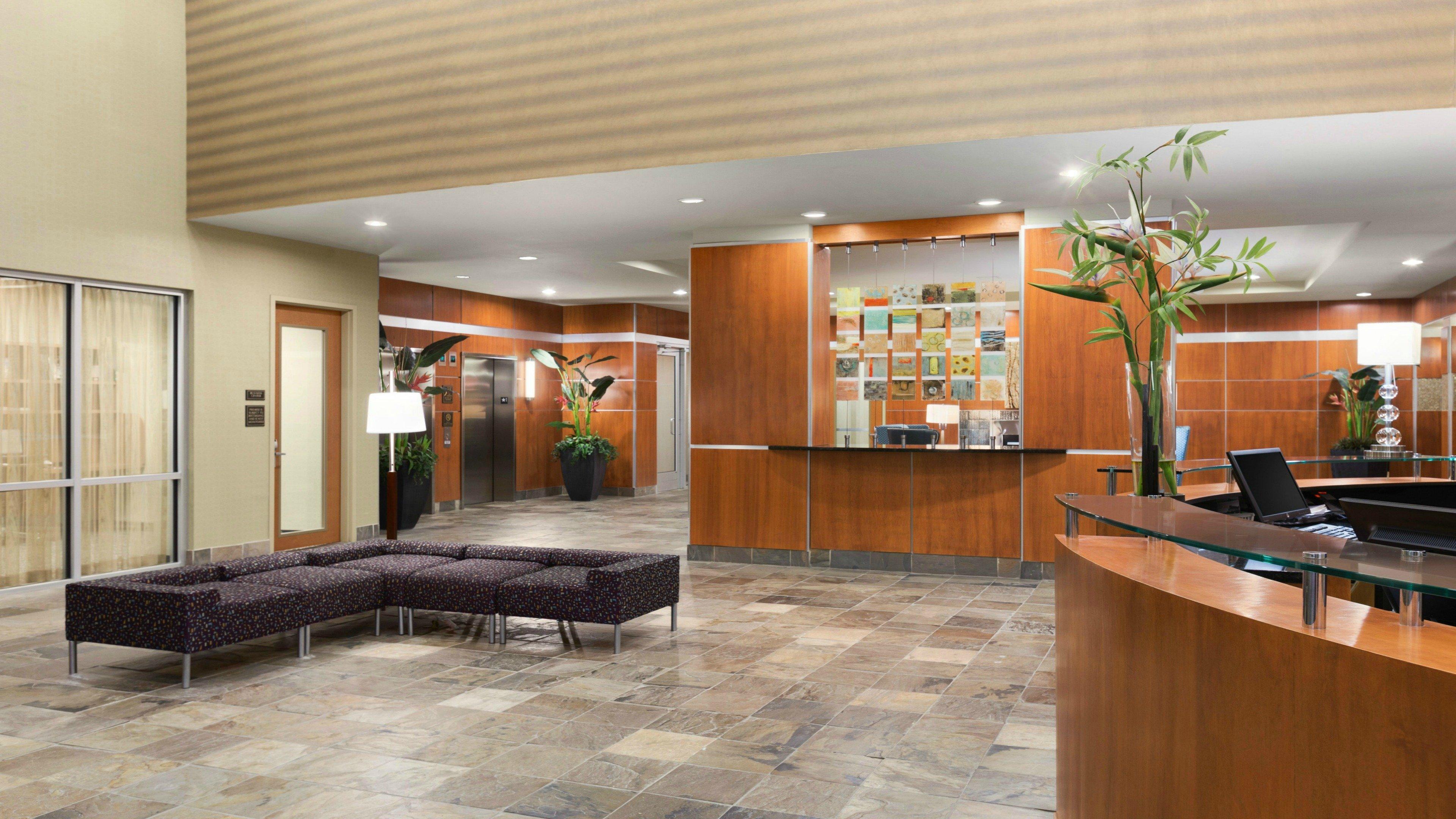 Holiday Inn Hotel & Suites Gateway By Ihg Williamsburg Eksteriør billede