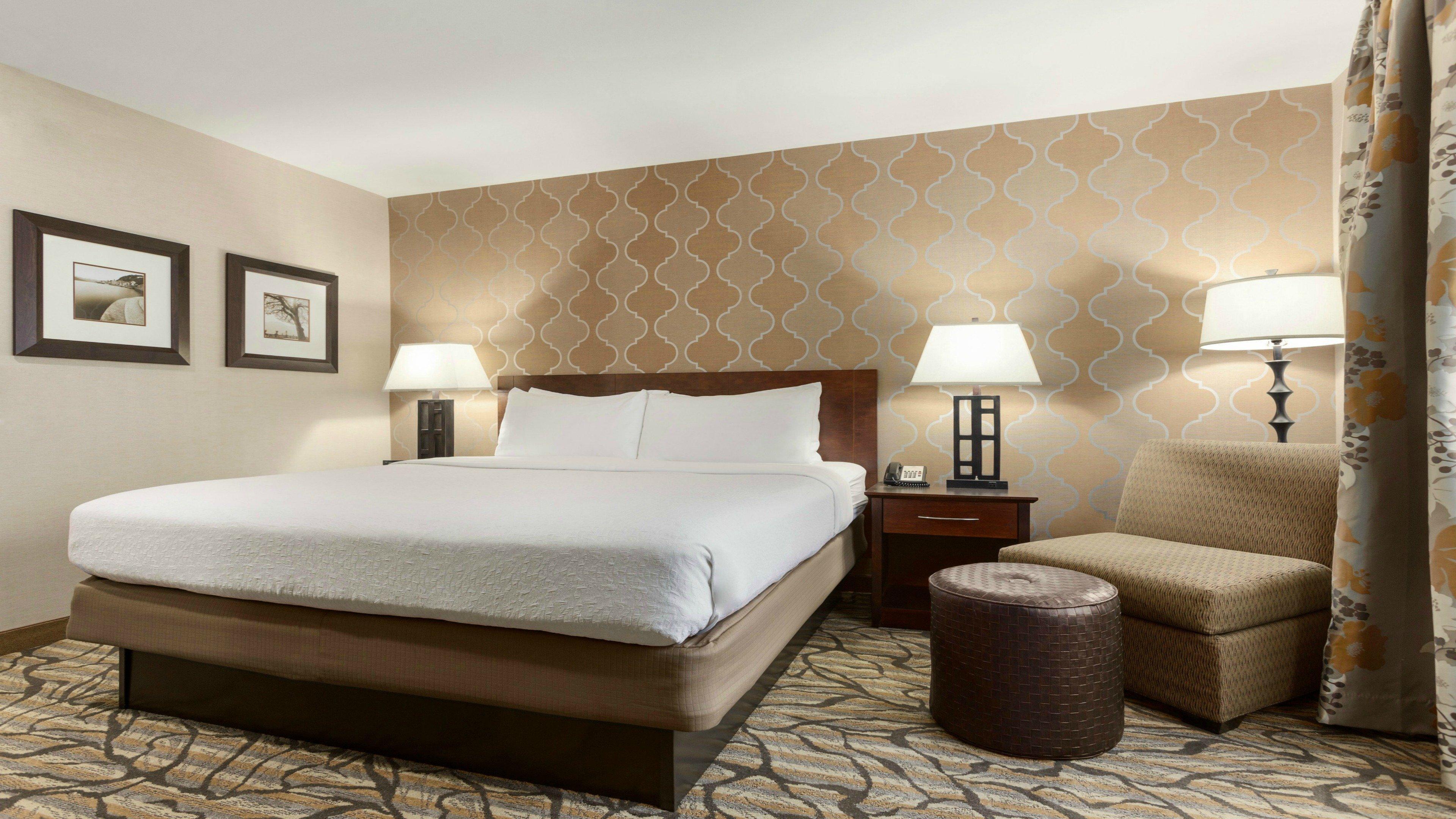 Holiday Inn Hotel & Suites Gateway By Ihg Williamsburg Eksteriør billede
