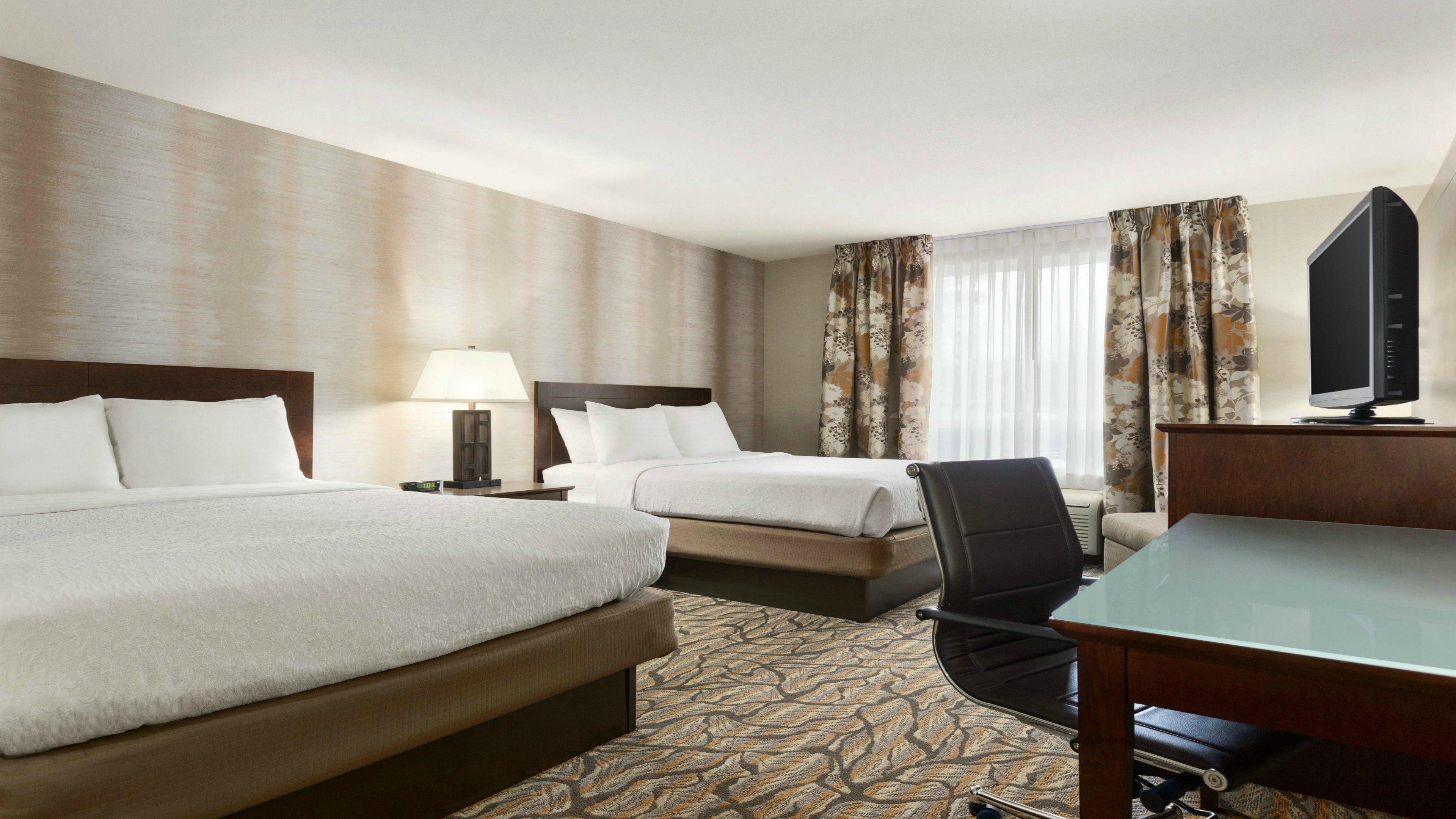 Holiday Inn Hotel & Suites Gateway By Ihg Williamsburg Eksteriør billede